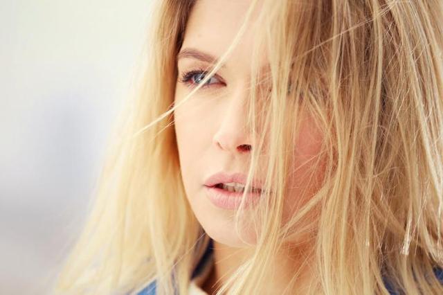 T-killah and Вера Брежнева - Этажи