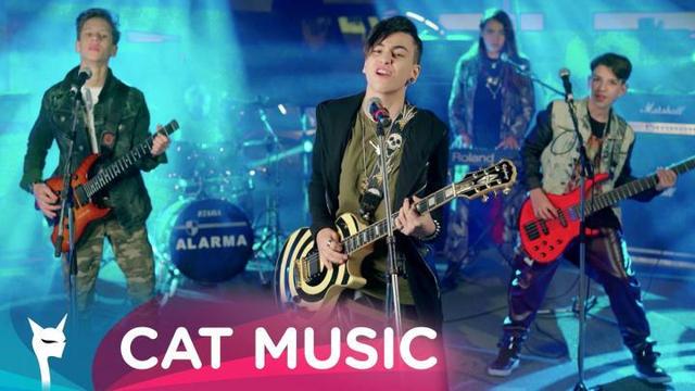 Alarma - Young and Free