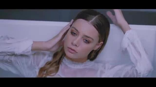 Savi ft. Bryce Fox - Breathe It In