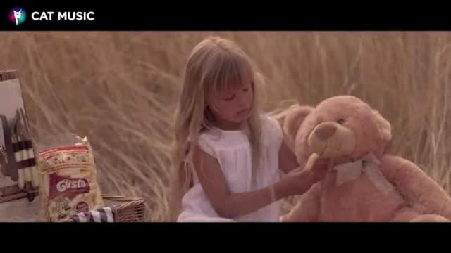 Delia - Cine m-a facut om mare