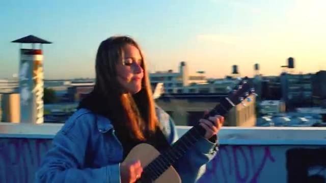 Chelsea Cutler - Wake Up