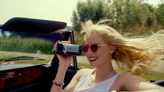 CMCS ft. Stevie Appleton - Those Lights