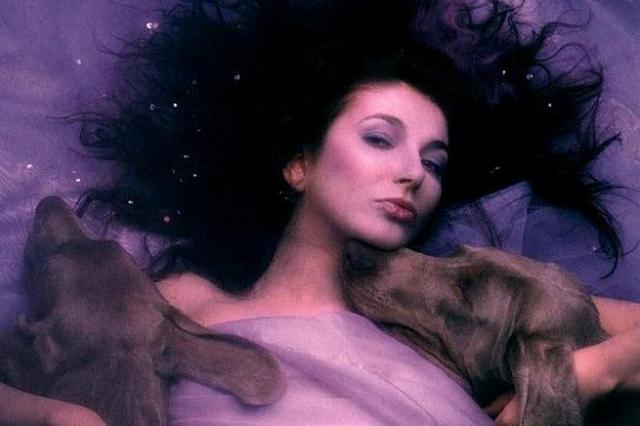 Kate Bush - Running Up That Hill