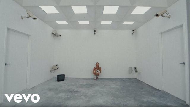 Tinashe - Cross That Line