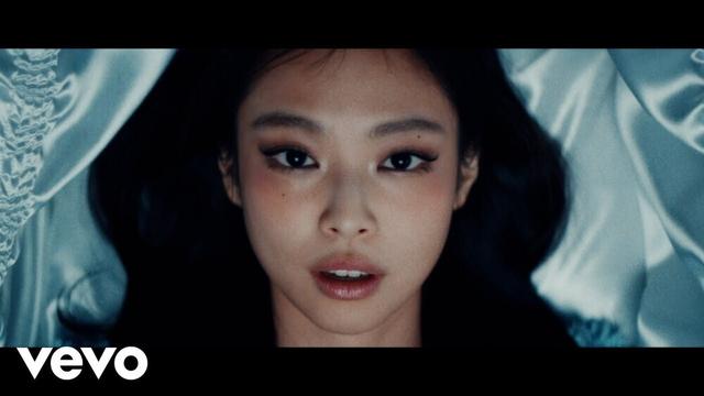 JENNIE and Dominic Fike - Love Hangover