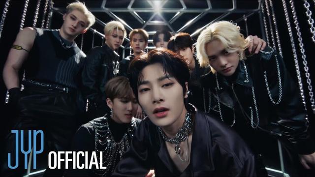 Stray Kids - VENOM