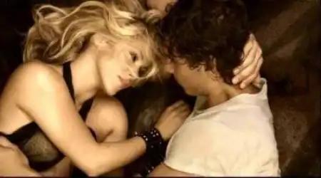Shakira - Gypsy