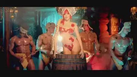 Оля Полякова - Russian Style