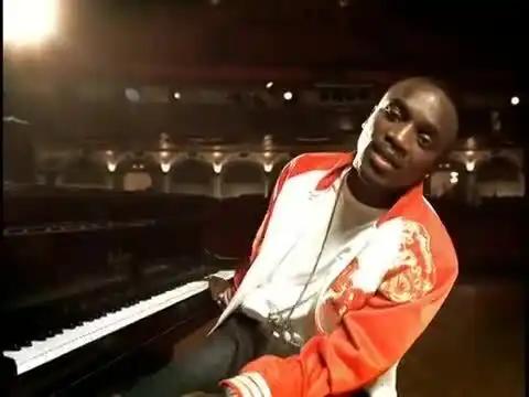 Akon - Lonely