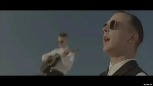 Hurts - Somebody to Die For