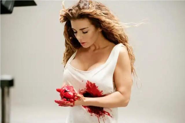 Анна Седокова - Сердце в бинтах