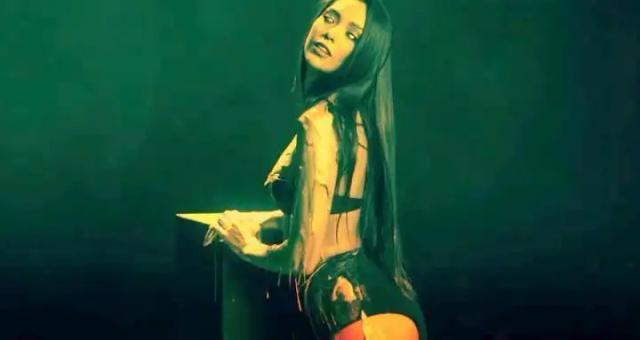 Juicy J - For Everybody ft. Wiz Khalifa, R. City