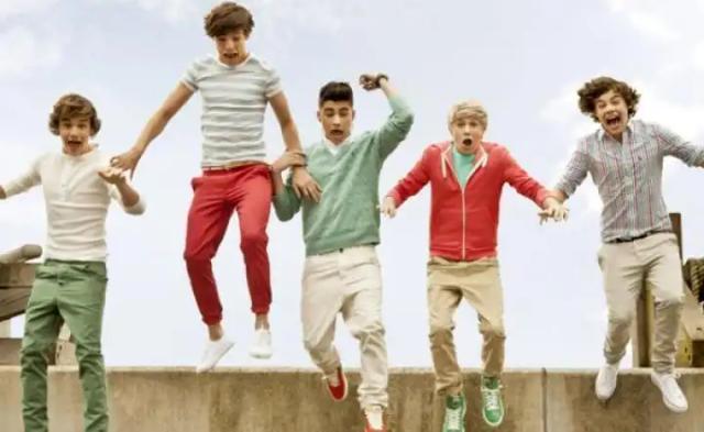 One Direction - Live While Were Young