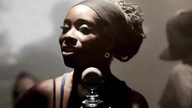 Simply Falling - Iyeoka