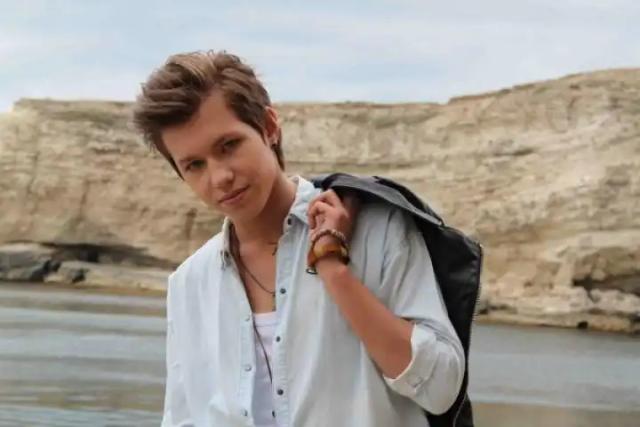 Влад Курасов - Дай мне испить