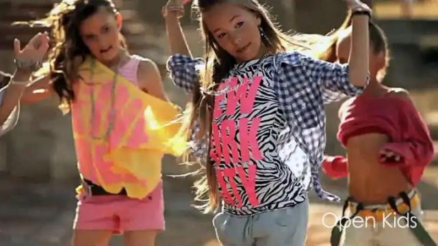 Open Kids - Show Girls