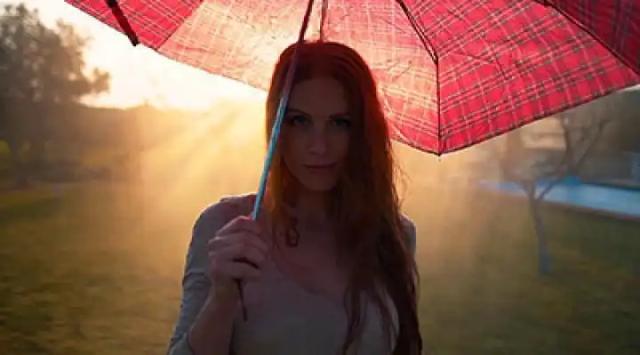 Two Magics - Barfub im Regen