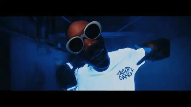 Wiz Khalifa ft. Travis Scott - Bake Sale