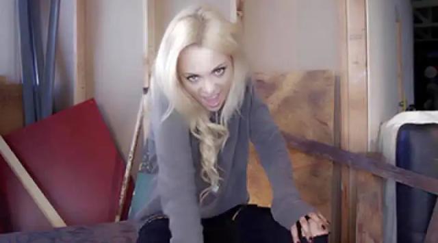 Katja Glieson - I Would Kill