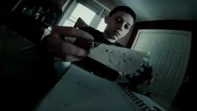 HATEBREED - Something\'s Off