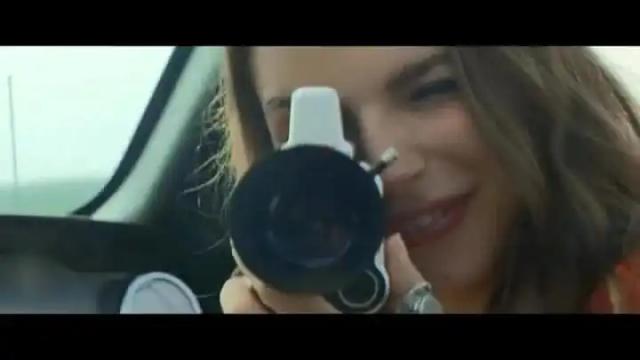 Саша Спилберг - Мисс Хиппи (Манит Как Магнит)