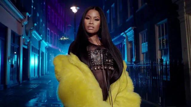 Nicki Minaj, Drake, Lil Wayne - No Frauds