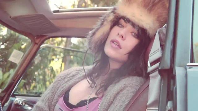 Alex Hepburn - Pain is