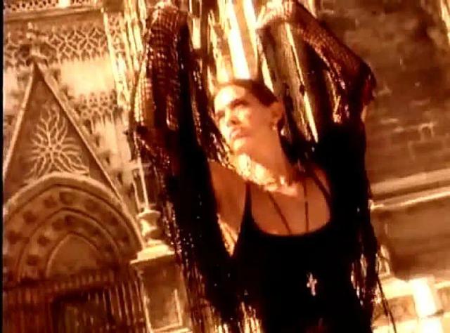 Simply Red - Something Got Me Started