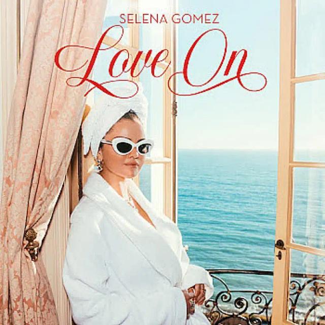 Selena Gomez - Love On
