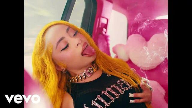 Ice Spice - Gimmie A Light