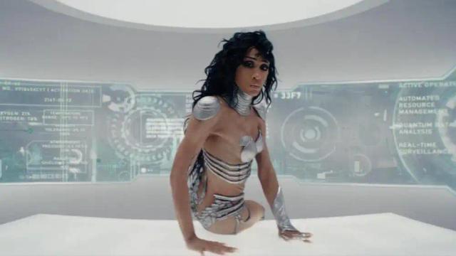 Michaela Jae - Green Lights