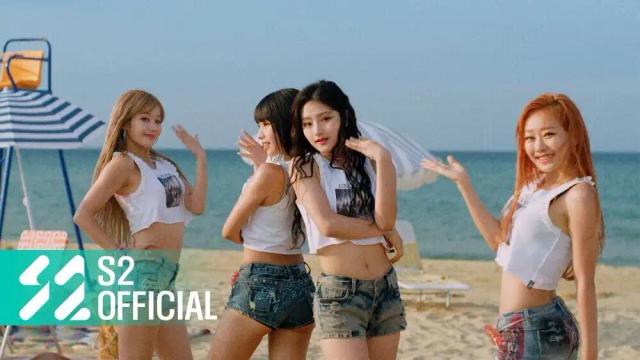 KISS OF LIFE - Sticky