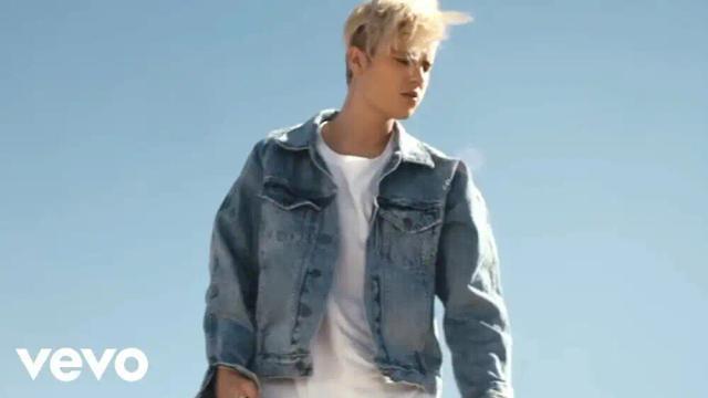 Justin Bieber - Mark My Words