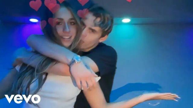 Tate McRae - I know love