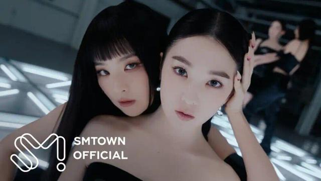 Red Velvet  - TILT