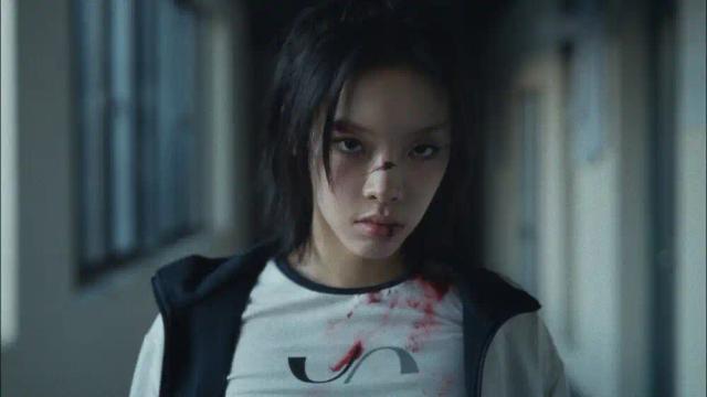 Lexie Liu - MAGICIAN