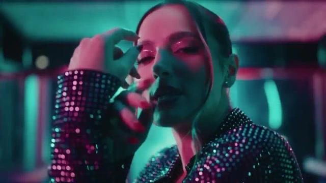 Minelli - Bus Station