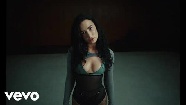 Demi Lovato - Here All Night