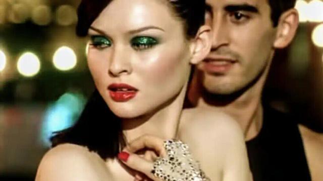 Sophie Ellis-Bextor - Murder On The Dancefloor