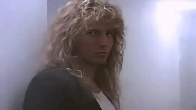 Whitesnake - Is This Love