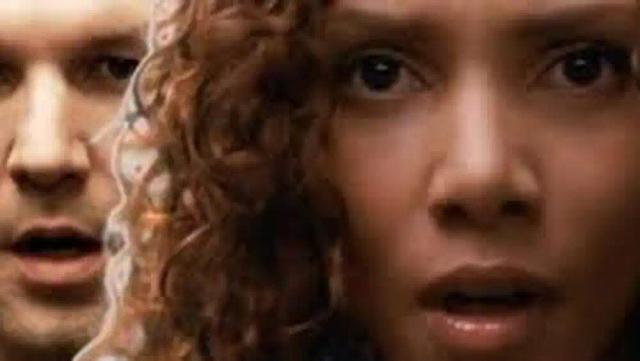 Limp Bizkit - Behind Blue Eyes