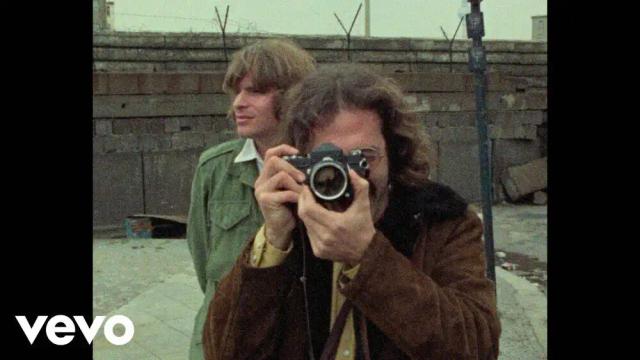 Creedence Clearwater Revival - Traveling Band