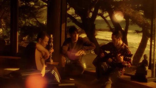 Red Hot Chili Peppers - Road Tripping