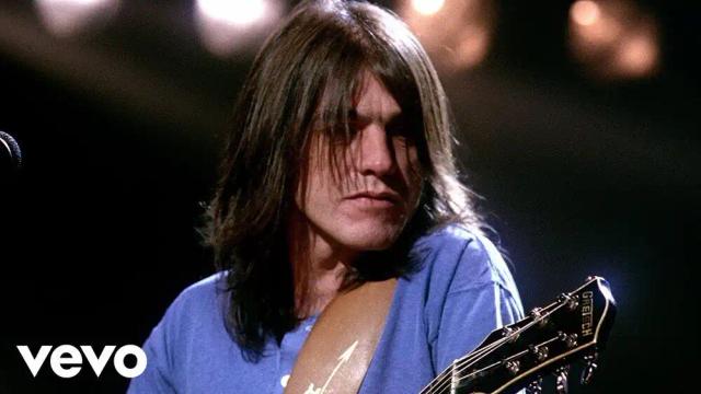 AC DC - Thunderstruck