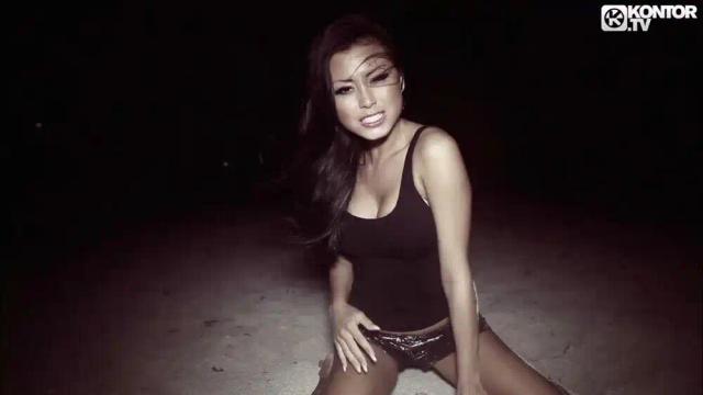 Bodybangers, Victoria Kern - Gimme More