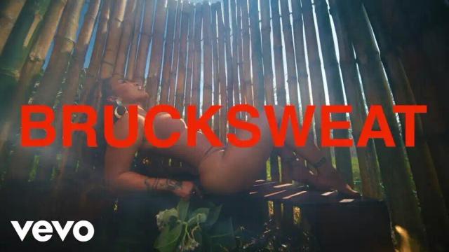 Shenseea - BRUCKSWEAT